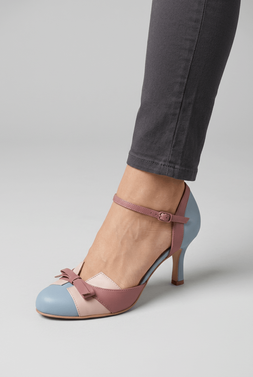 Women’s Vintage Bow Heels | Pointed Toe